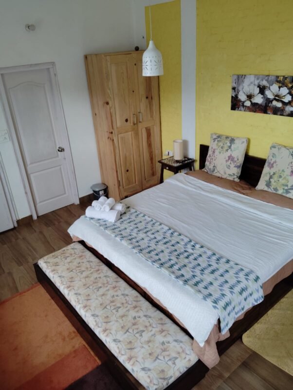 WhatsApp Image 2025-10-09 at 12.59.05 PM (1)